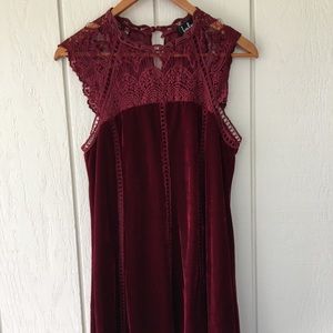 Lulu’s Velvet Fancy Dress: XS